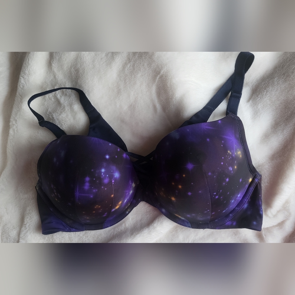 Torrid Curve 360 40C NWOT Galactic Galaxy Stars Navy Push-Up